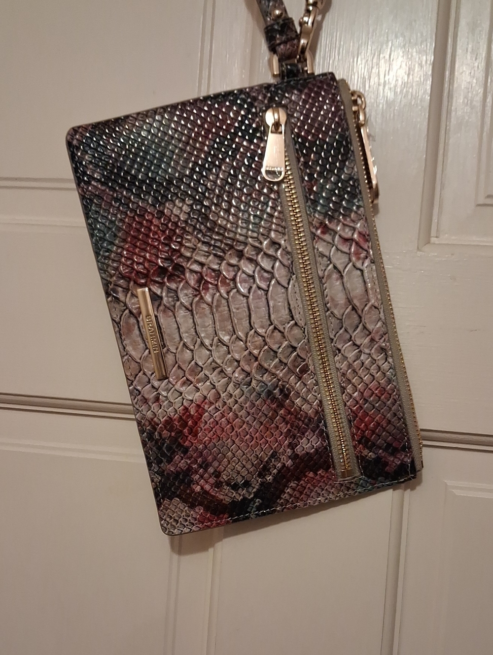 Brahmin Mullti Aynsley Leather Wristlet.